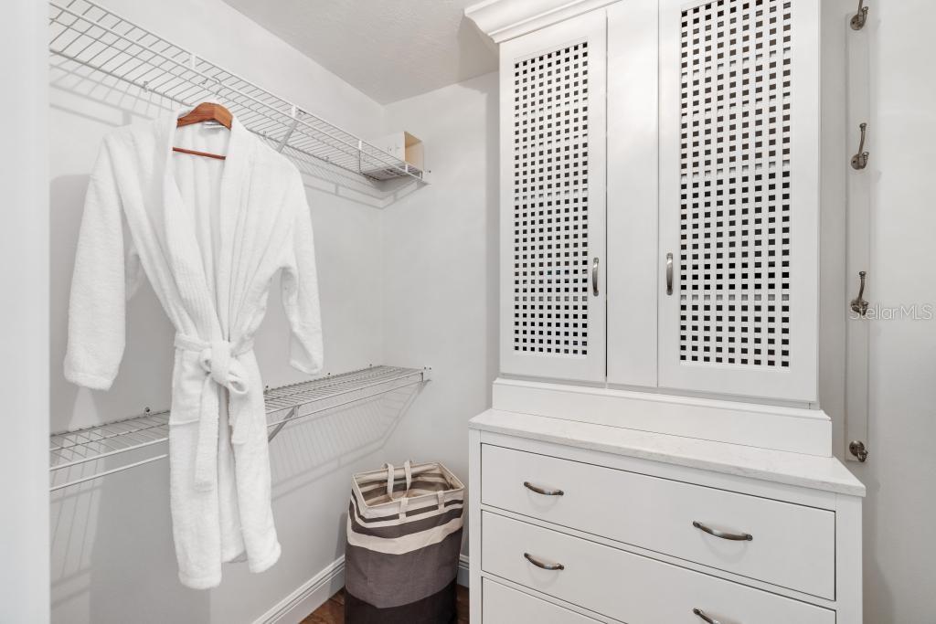 Image 34 of 69 For 500 Dona Drive