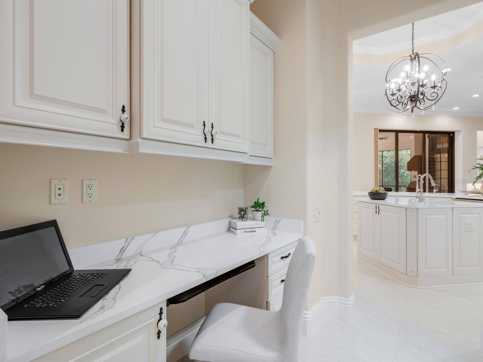 Image 32 of 100 For 8309 Farington Court