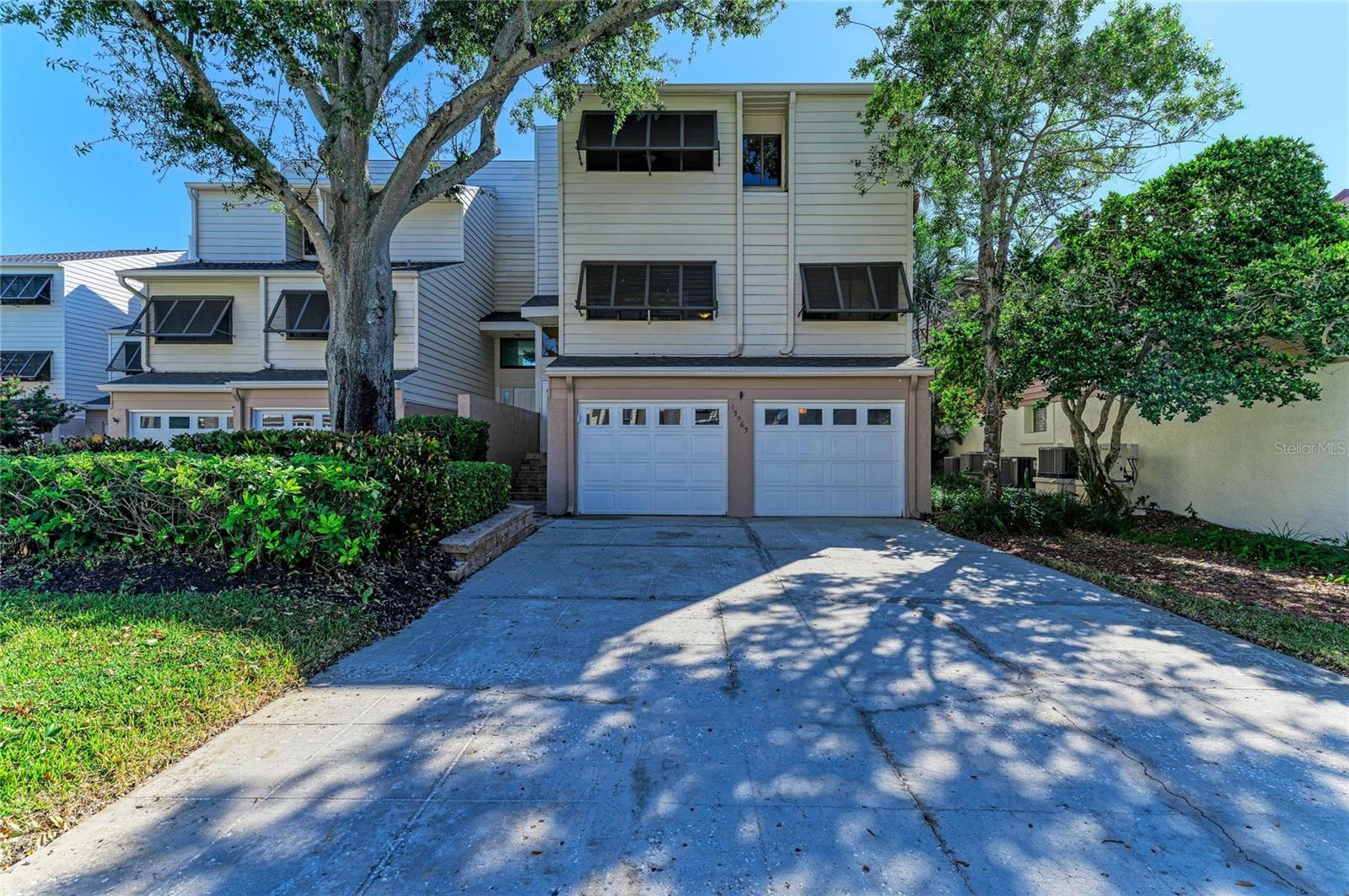 Details for 13963 Lake Point Drive, CLEARWATER, FL 33762