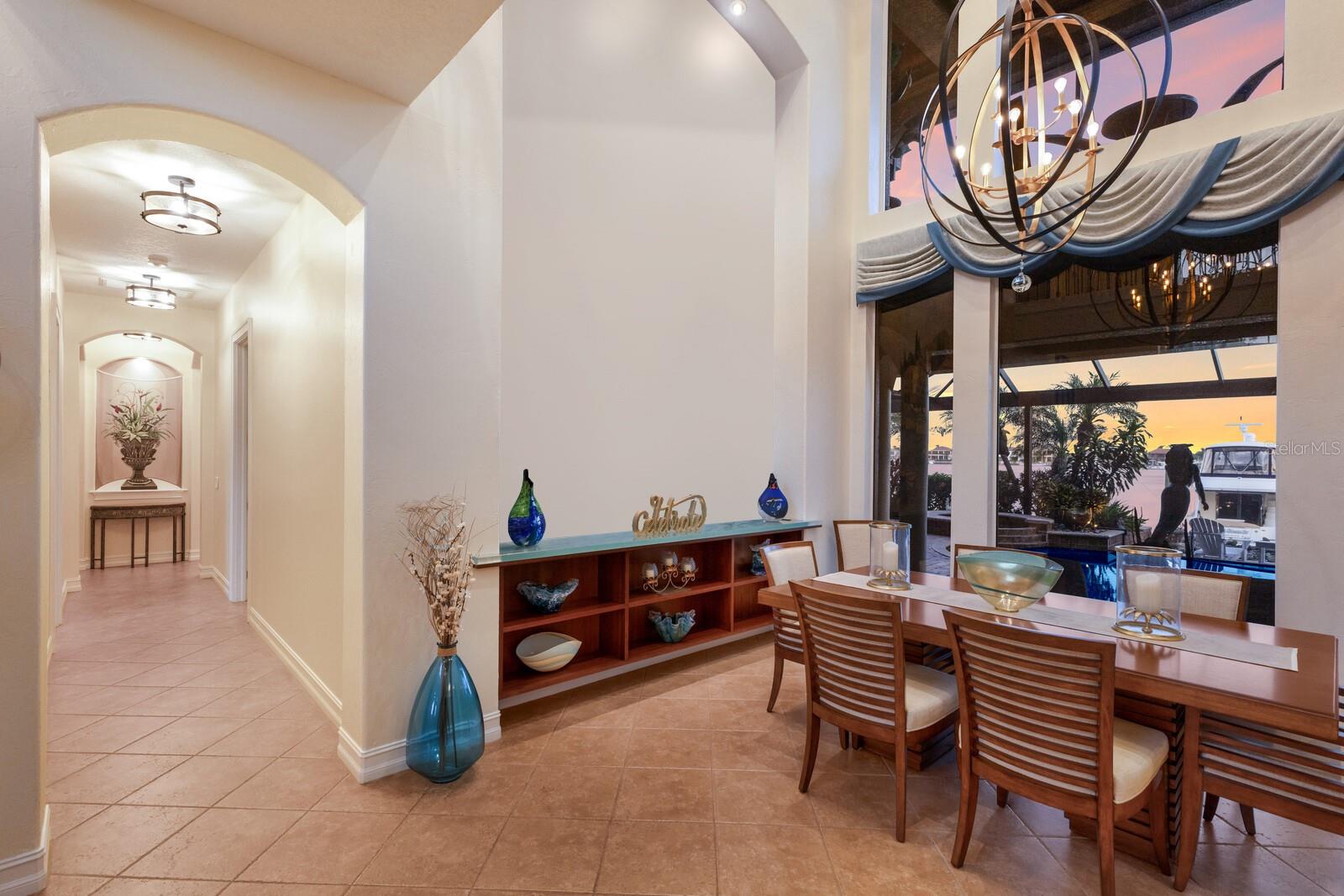 Image 11 of 90 For 801 3rd Street E