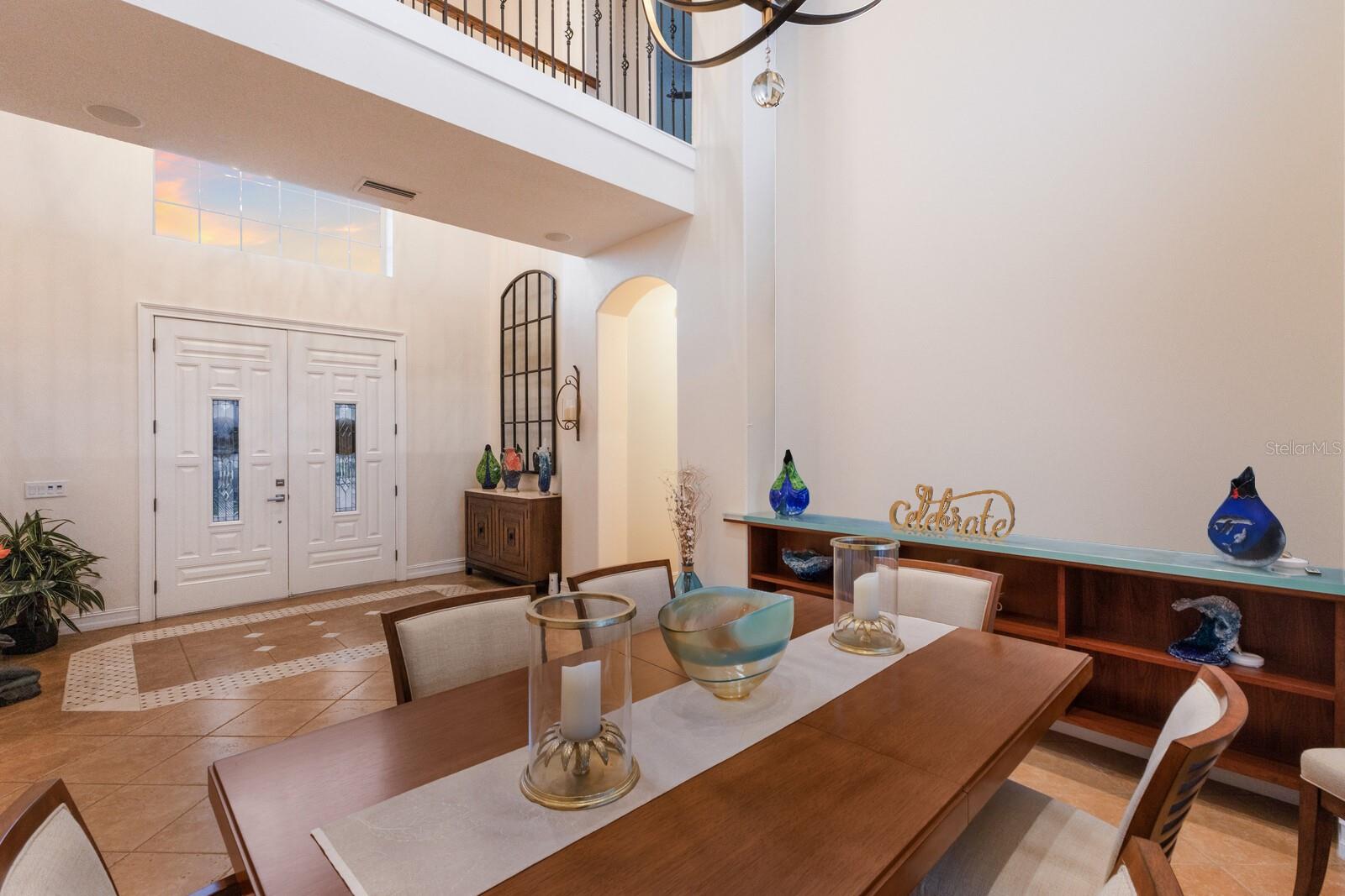 Image 12 of 90 For 801 3rd Street E