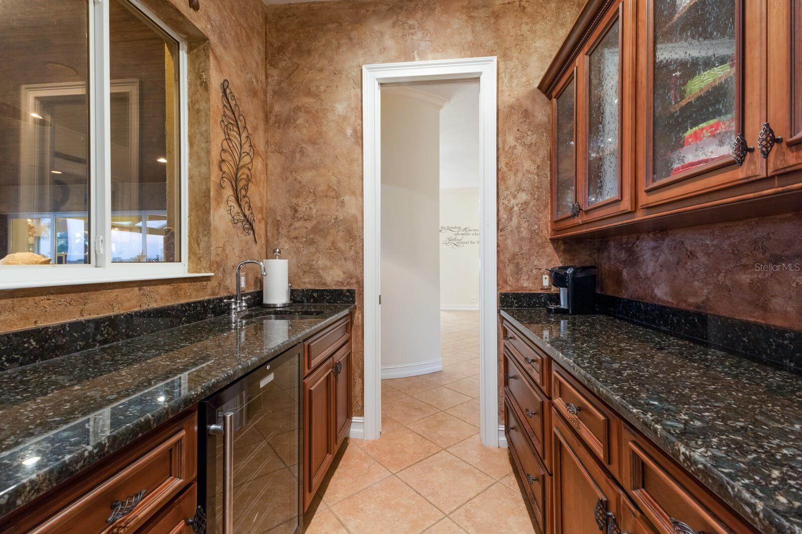 Image 37 of 90 For 801 3rd Street E