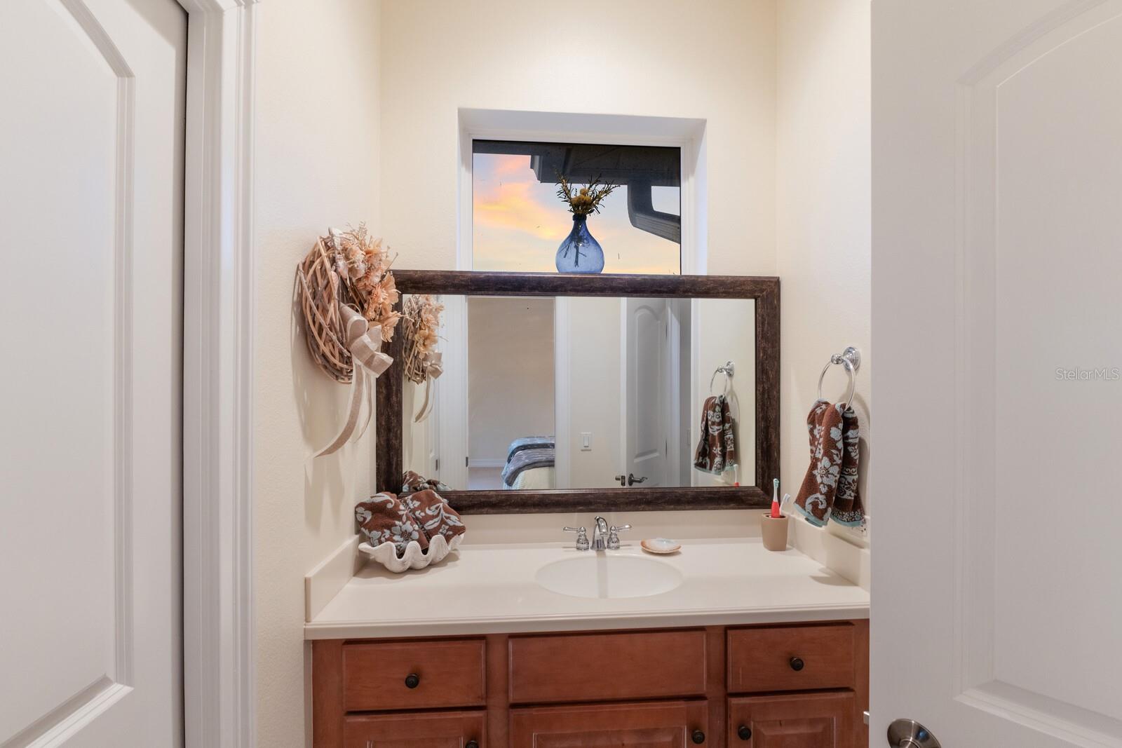 Image 48 of 90 For 801 3rd Street E