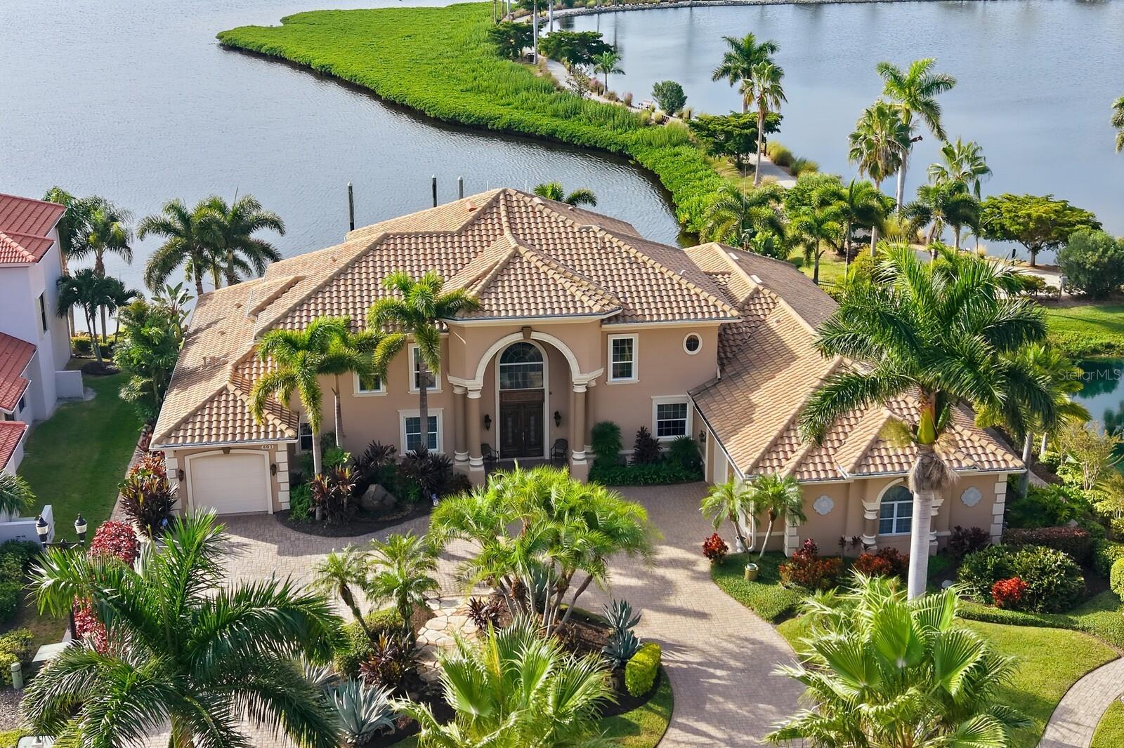 Image 78 of 90 For 801 3rd Street E