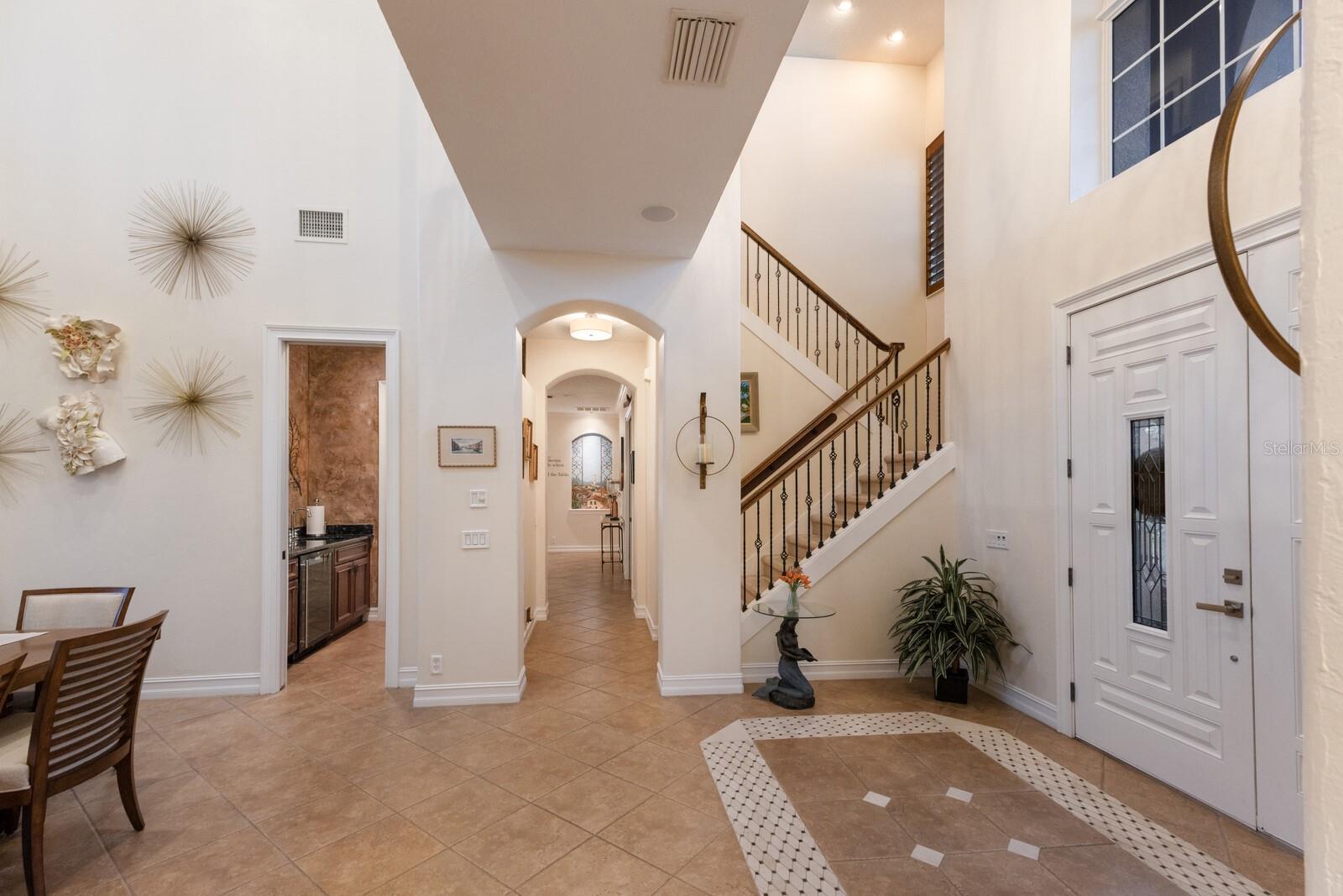 Image 9 of 90 For 801 3rd Street E