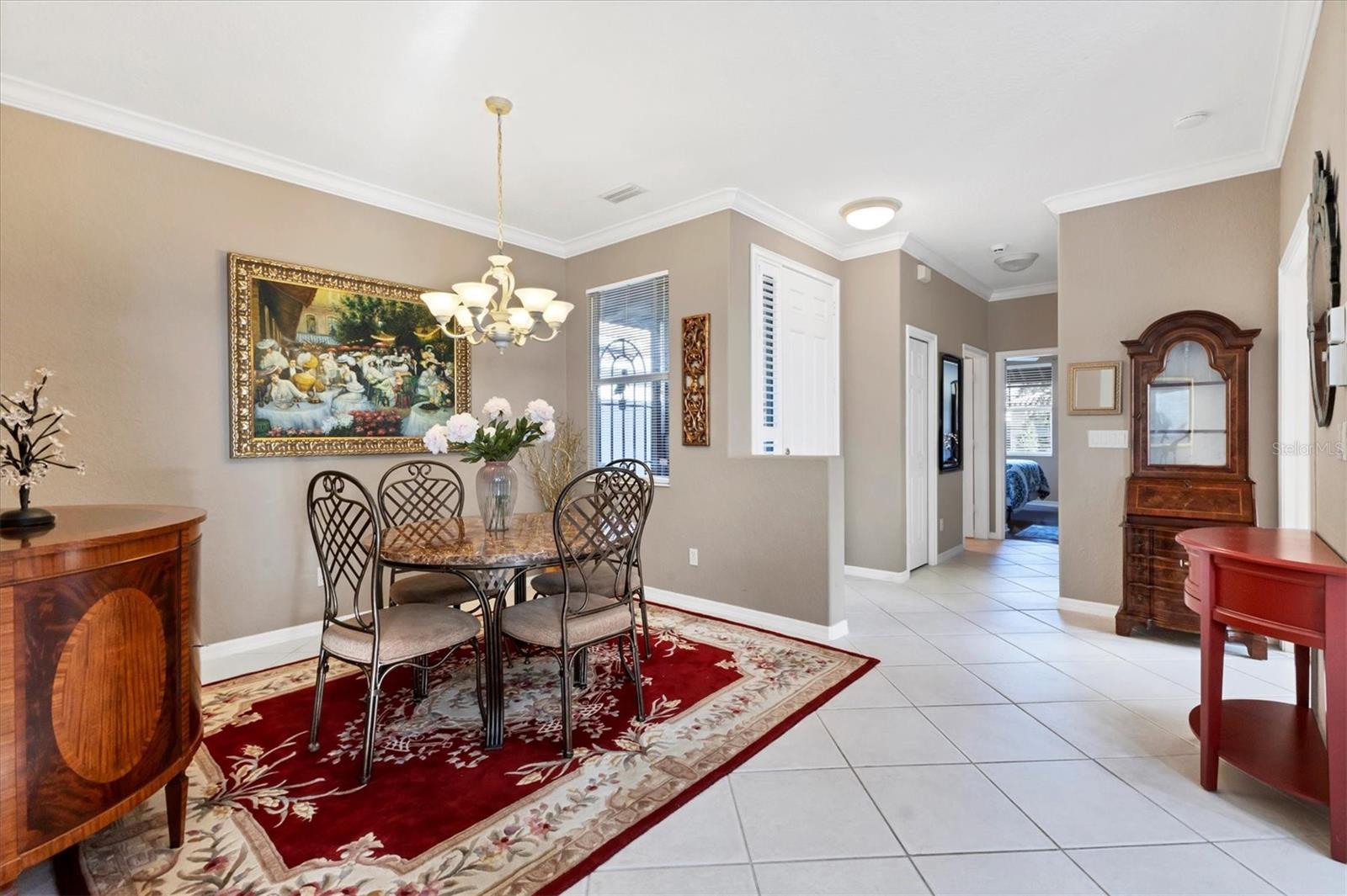 Image 16 of 71 For 165 Padova Way 15