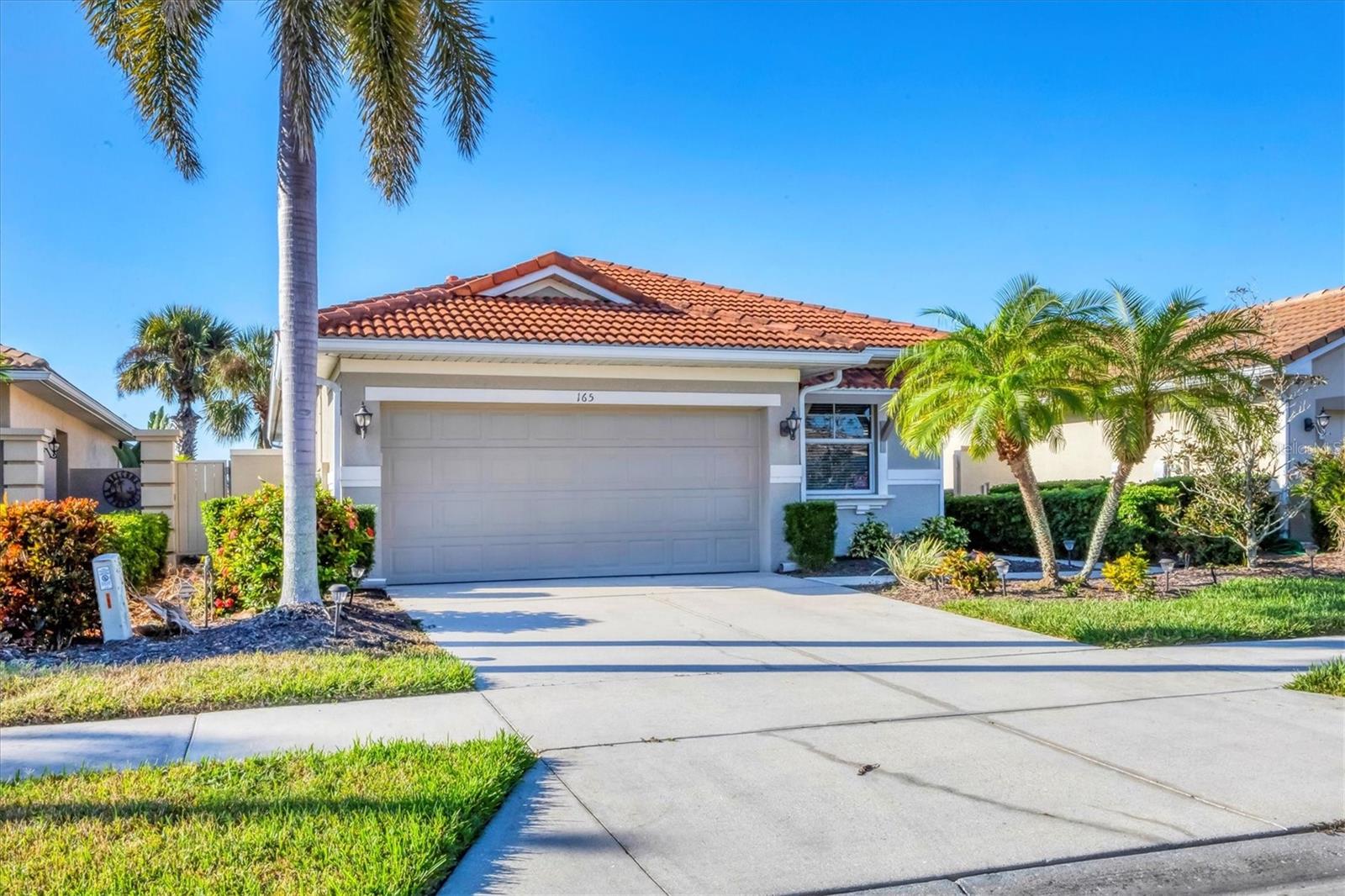 Image 2 of 71 For 165 Padova Way 15