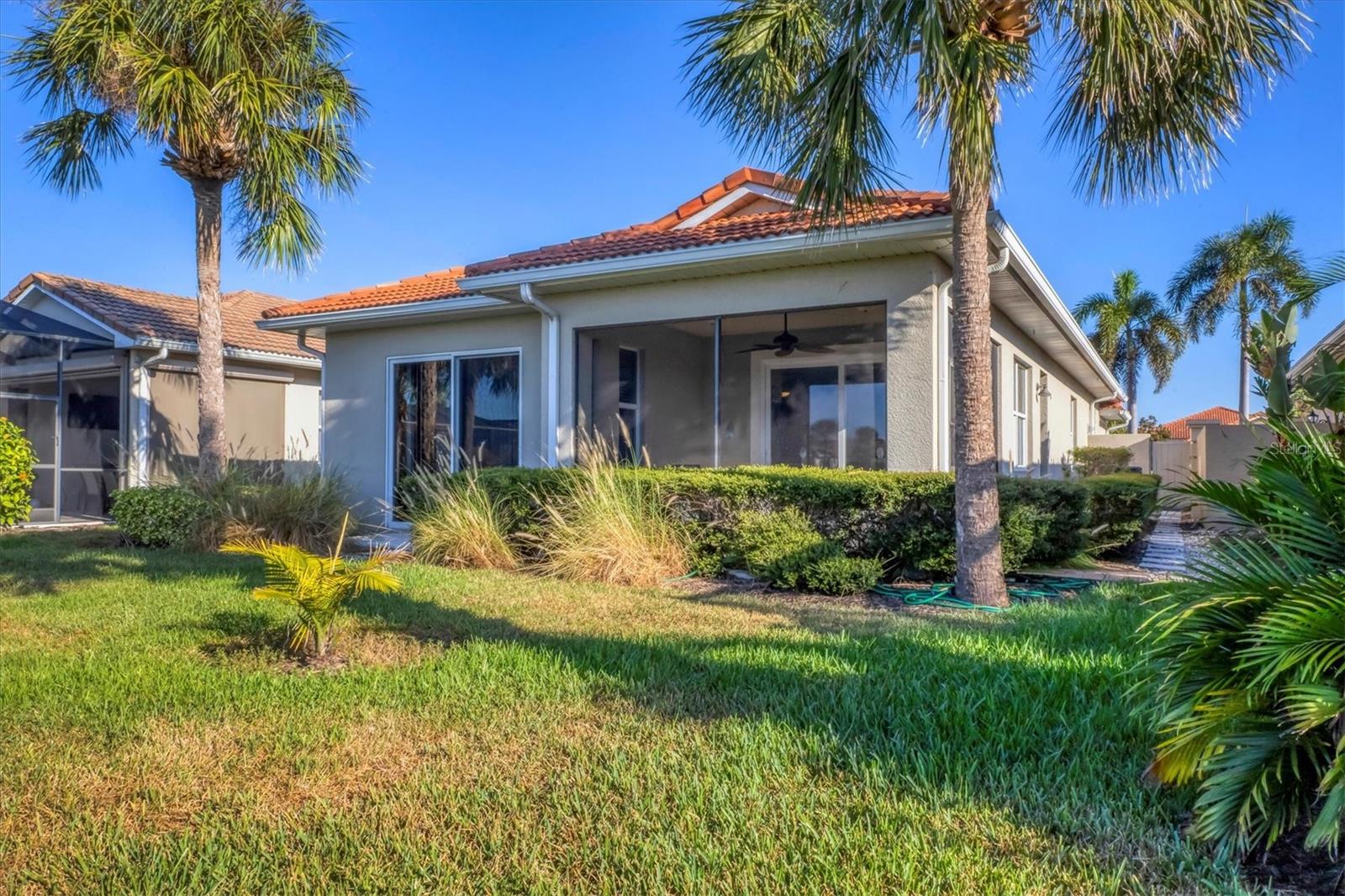 Image 29 of 71 For 165 Padova Way 15