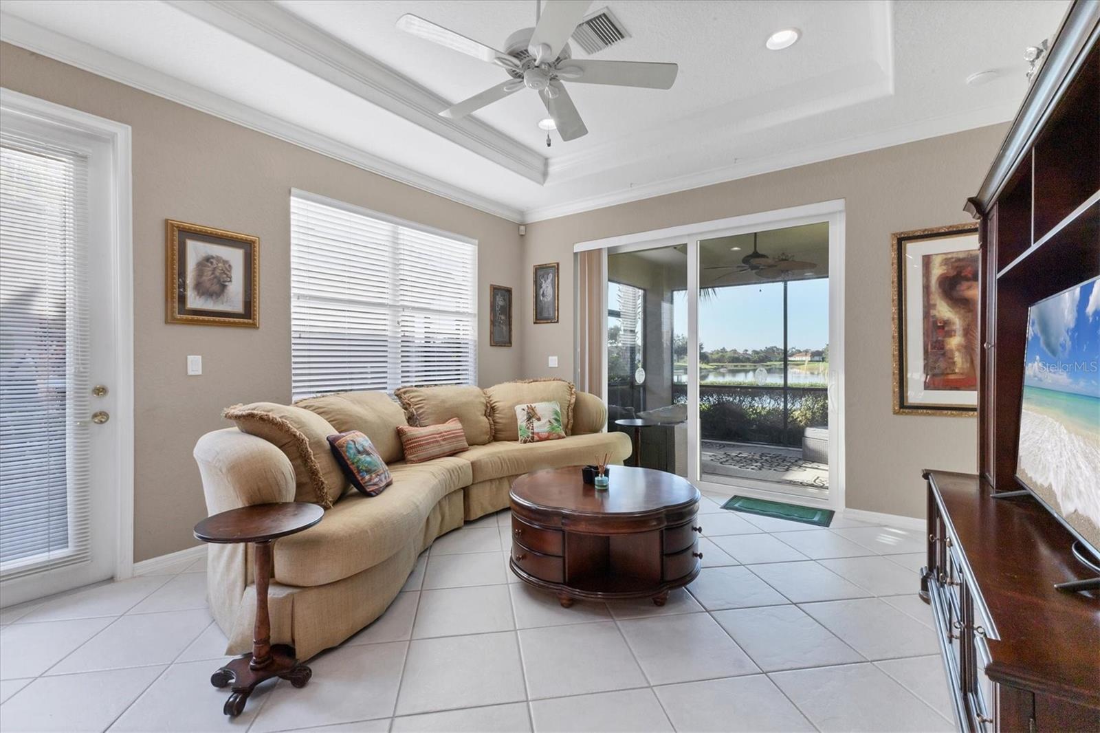 Image 5 of 71 For 165 Padova Way 15