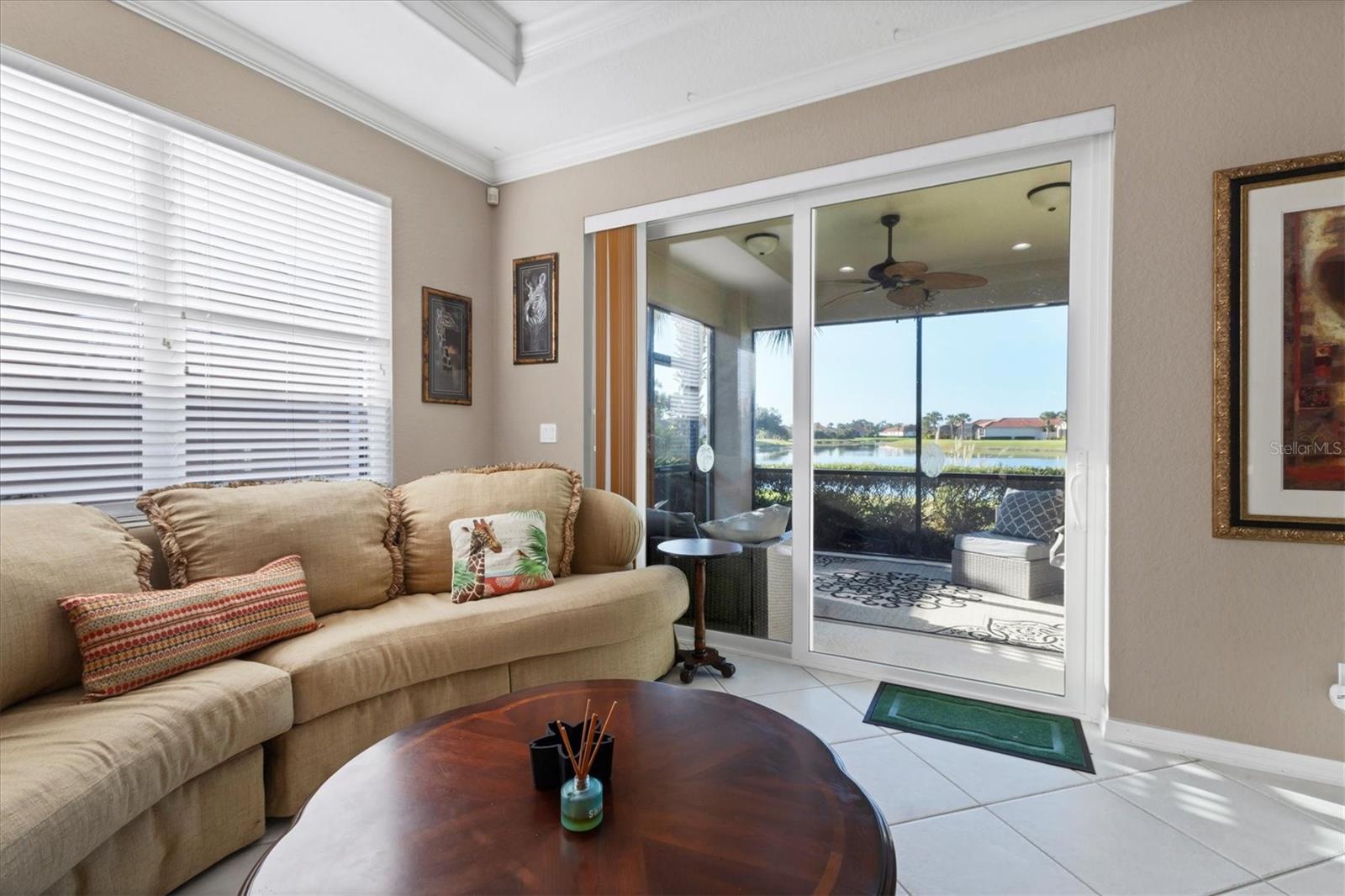 Image 7 of 71 For 165 Padova Way 15