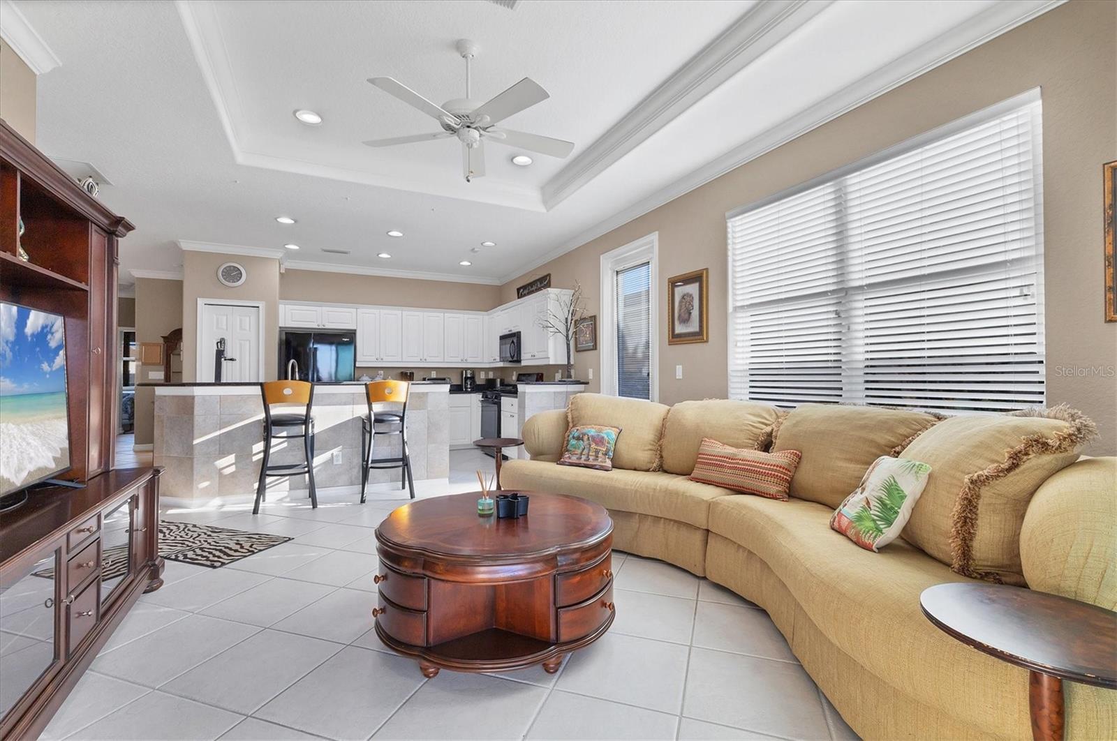 Image 8 of 71 For 165 Padova Way 15