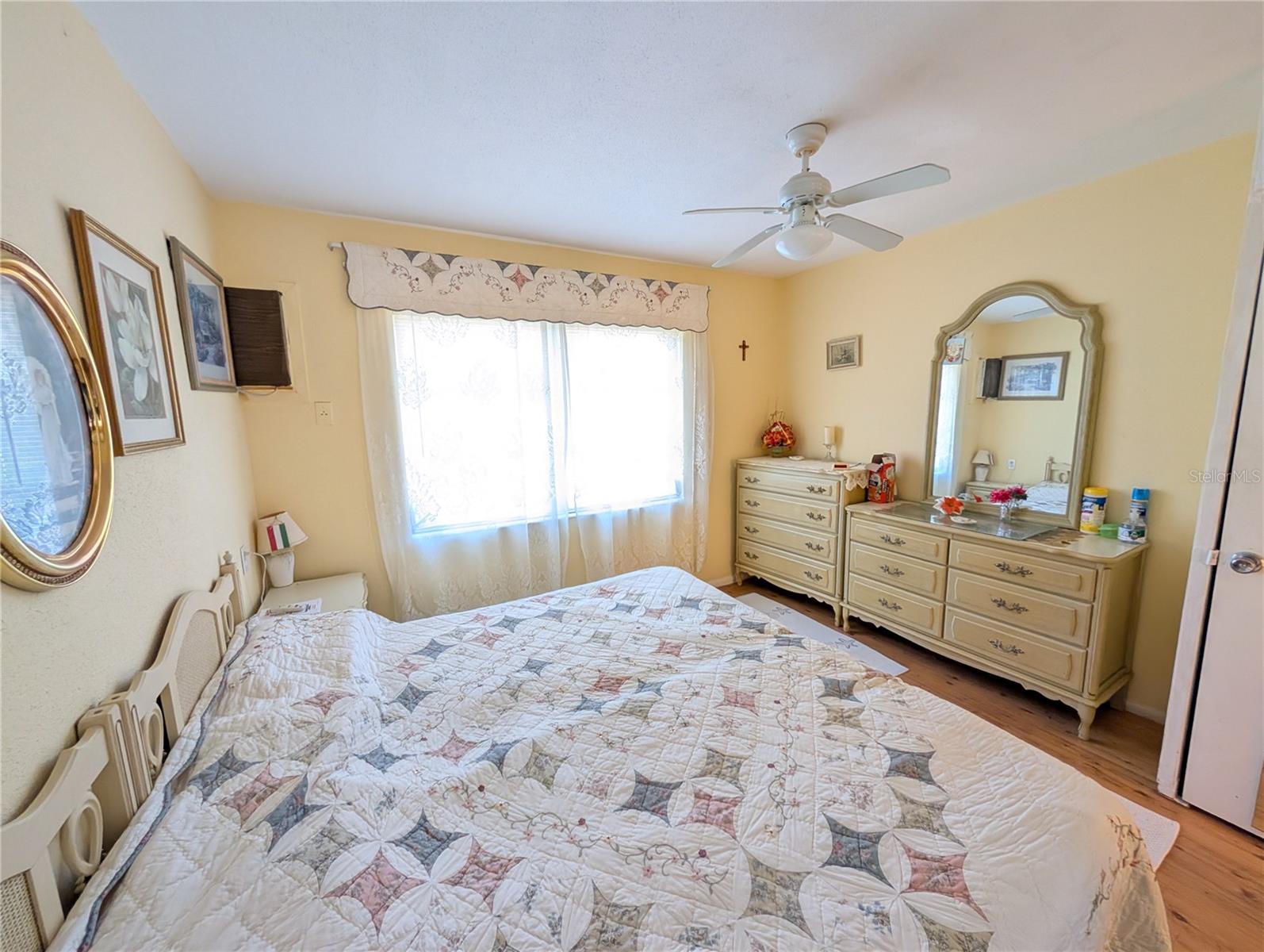 Image 17 of 23 For 1563 Leisure Drive F35