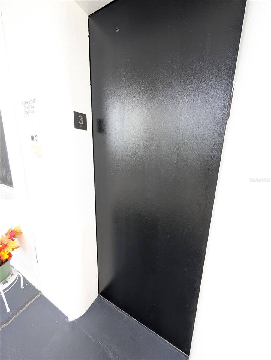 Image 21 of 23 For 1563 Leisure Drive F35