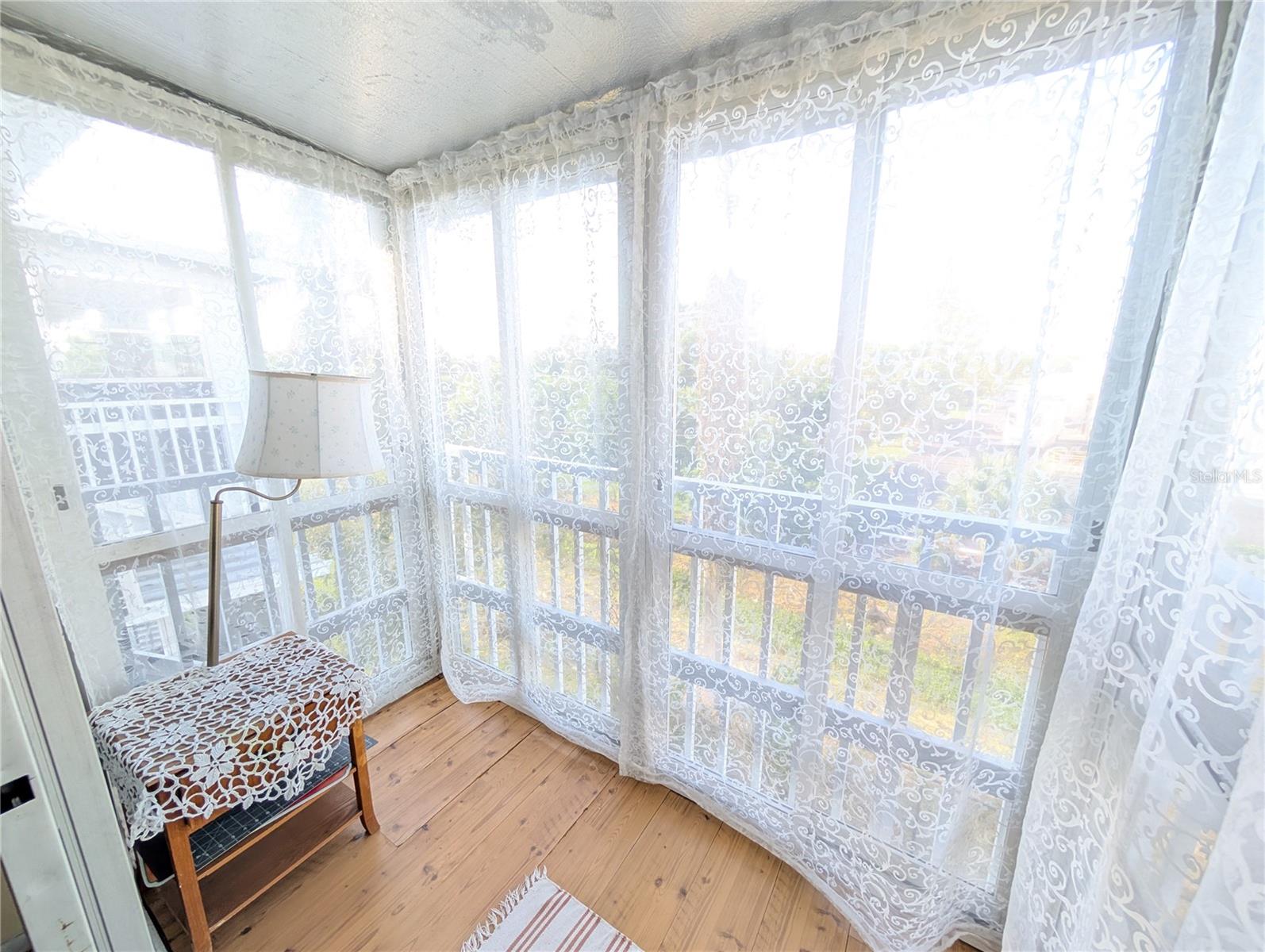 Image 9 of 23 For 1563 Leisure Drive F35