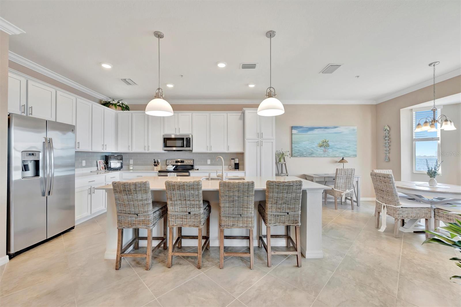 Image 11 of 67 For 1020 Tidewater Shores Loop 405