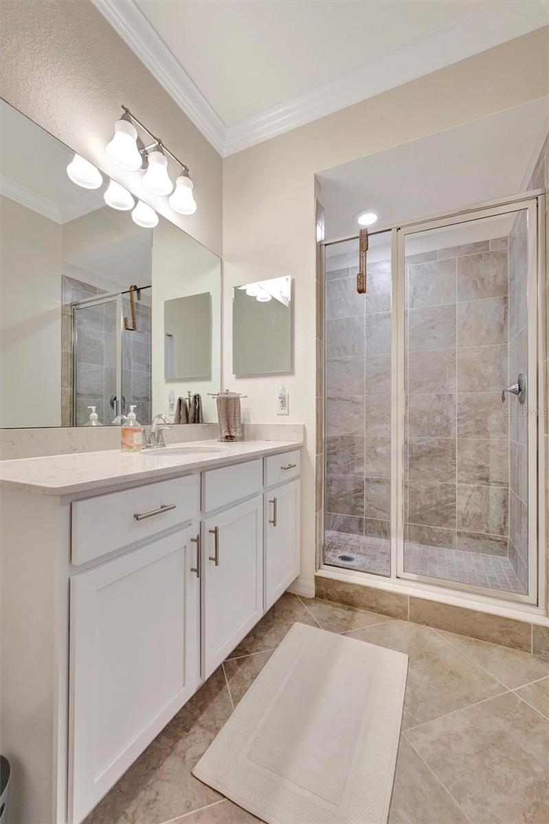 Image 26 of 67 For 1020 Tidewater Shores Loop 405