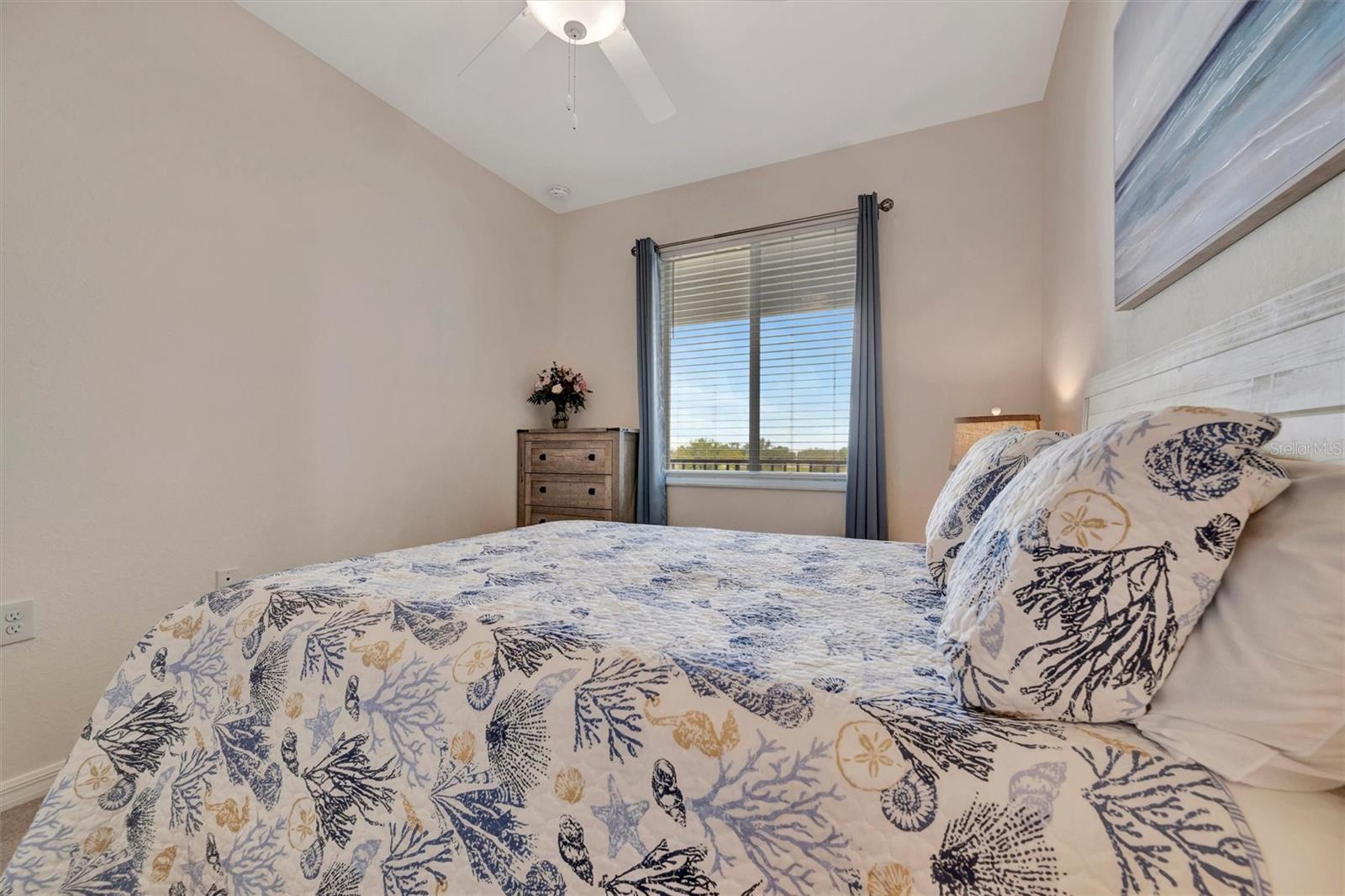 Image 29 of 67 For 1020 Tidewater Shores Loop 405