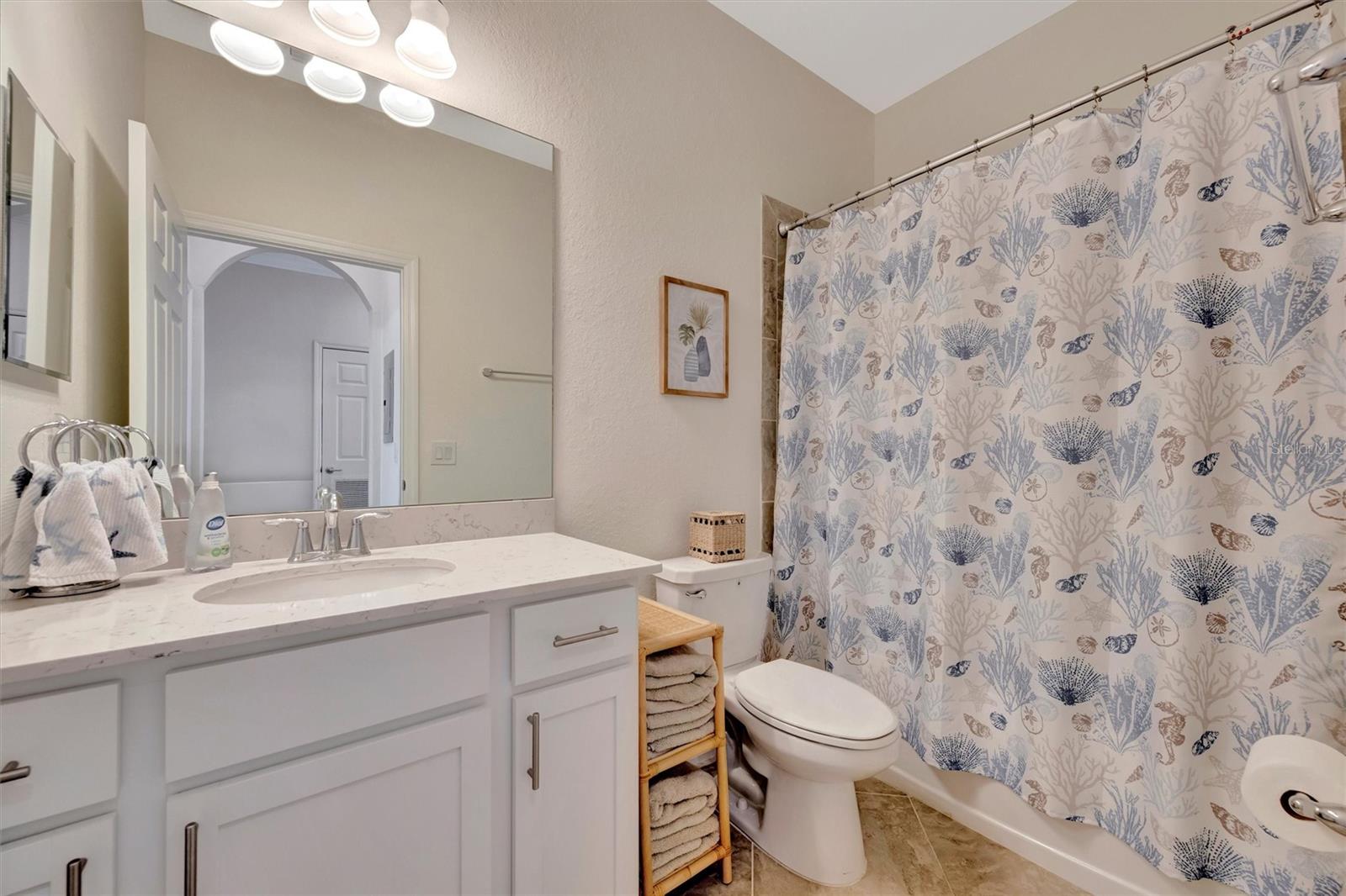 Image 31 of 67 For 1020 Tidewater Shores Loop 405