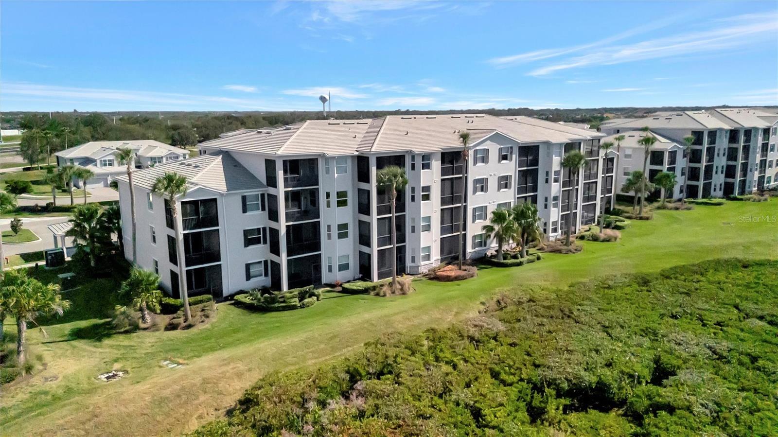 Image 46 of 67 For 1020 Tidewater Shores Loop 405