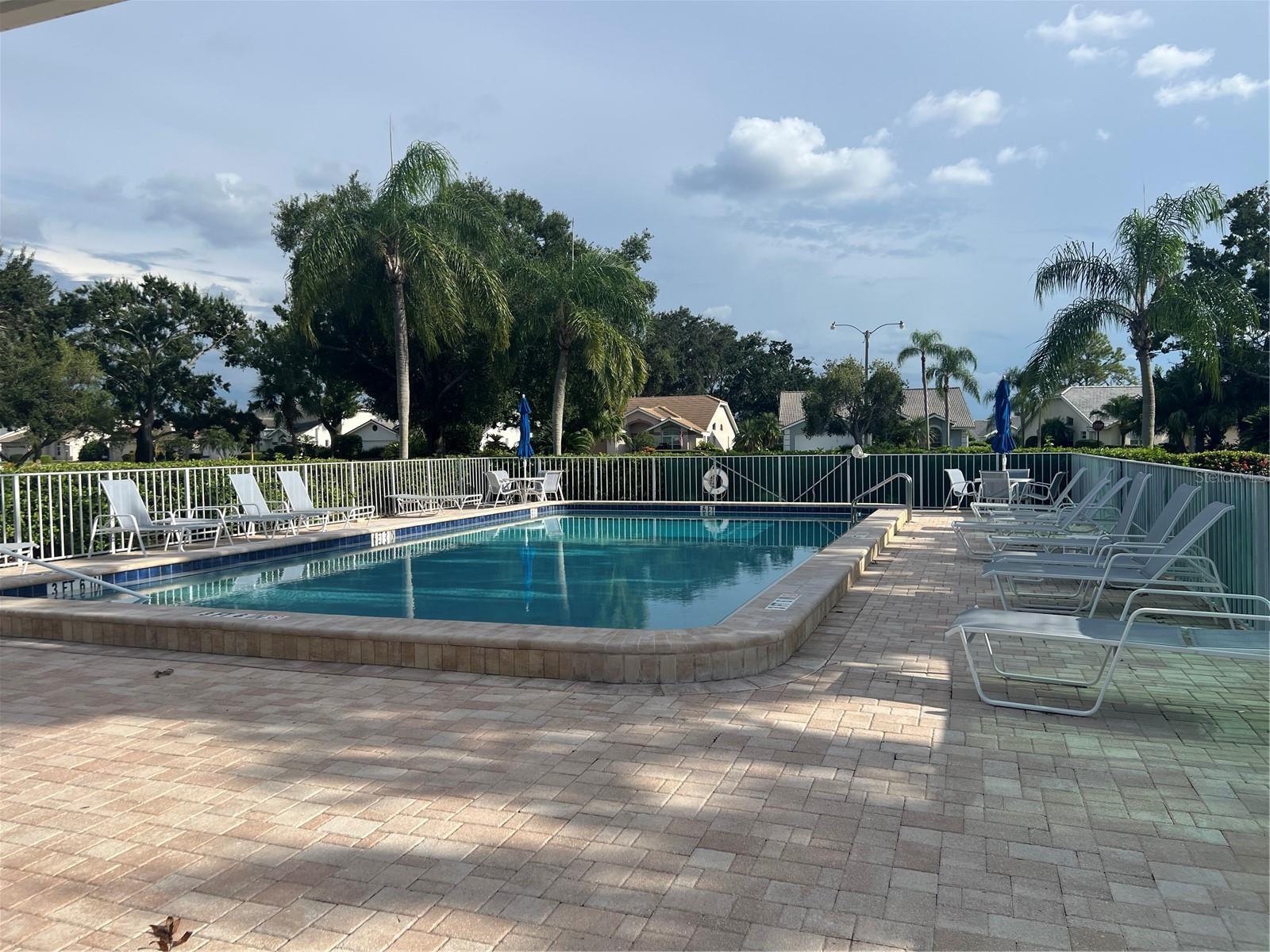 Image 10 of 33 For 6501 Stone River Road 309