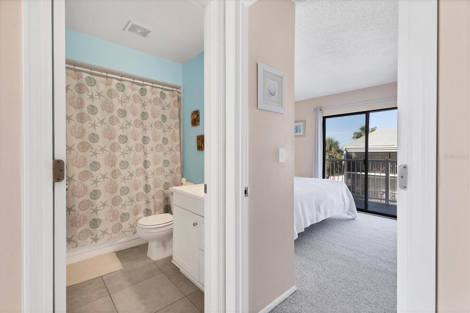 Image 28 of 46 For 3400 6th Avenue 7