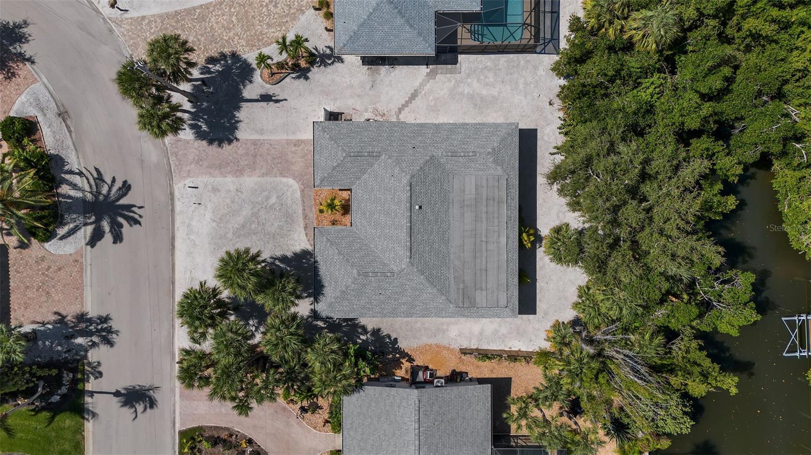 Image 26 of 27 For 315 Avenida De Paradisio