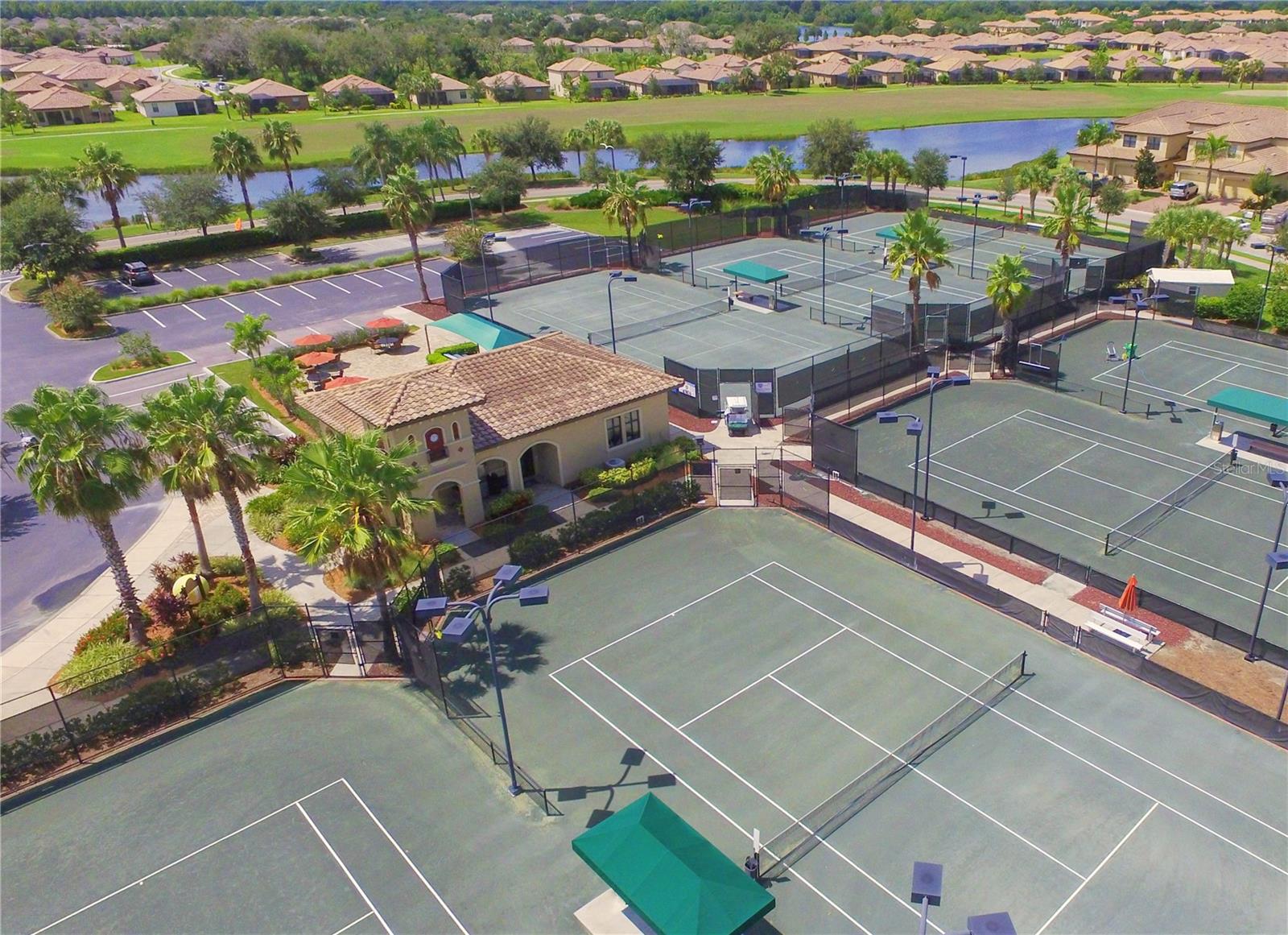 Image 61 of 68 For 9019 Heritage Sound Drive