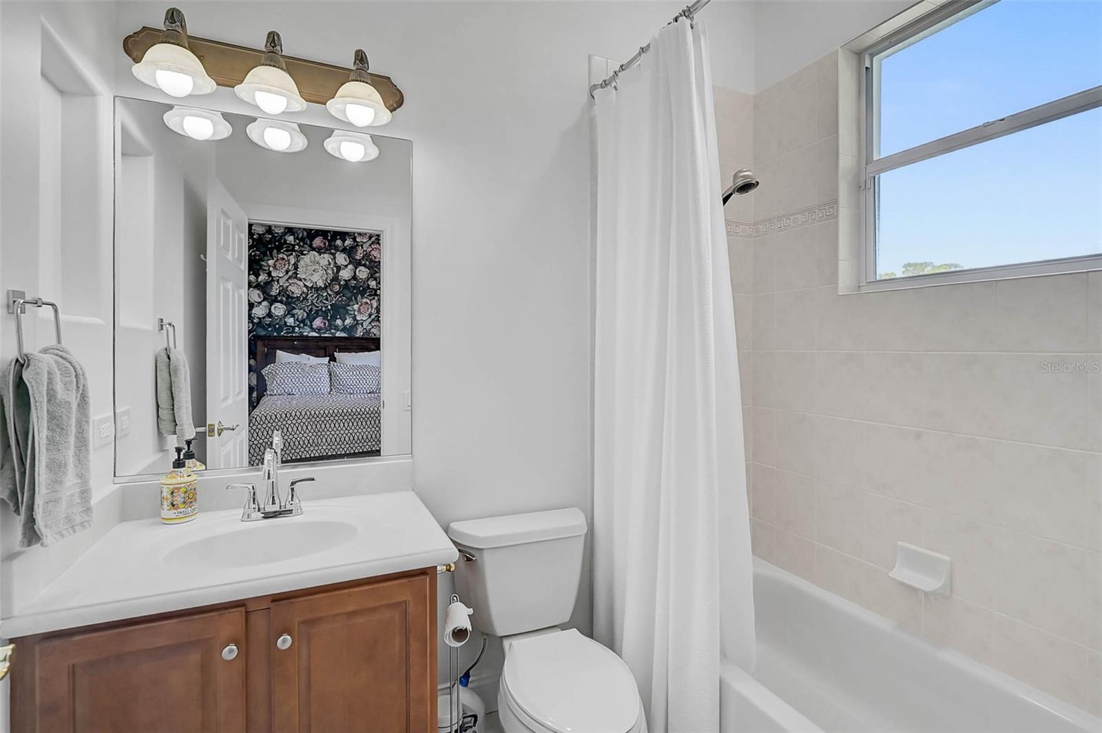 Image 31 of 75 For 538 Dove Pointe Drive