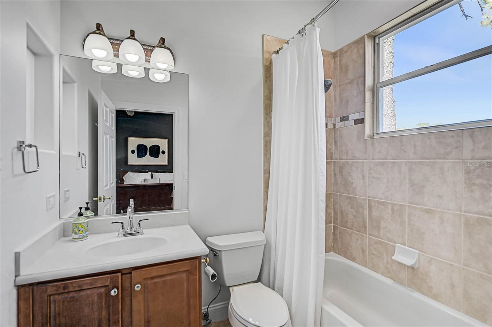 Image 33 of 75 For 538 Dove Pointe Drive