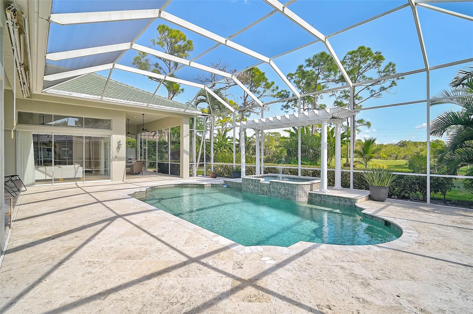 Image 5 of 75 For 538 Dove Pointe Drive