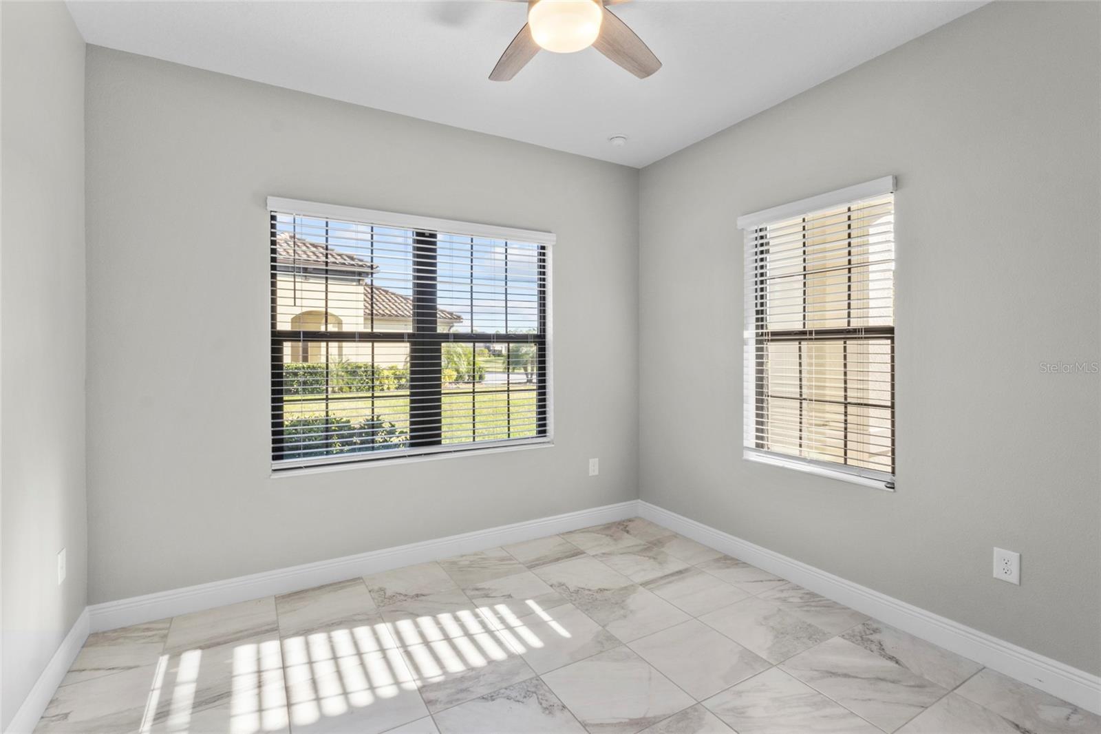 Image 15 of 64 For 220 Sarezzo Circle