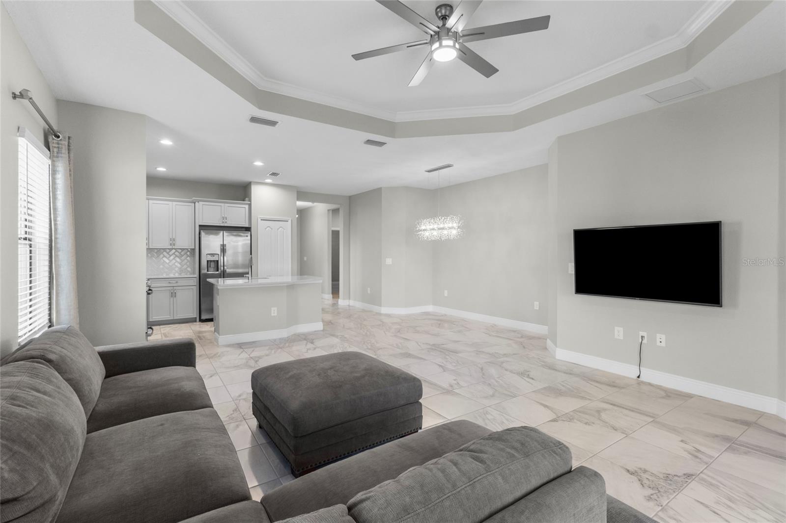 Image 18 of 64 For 220 Sarezzo Circle