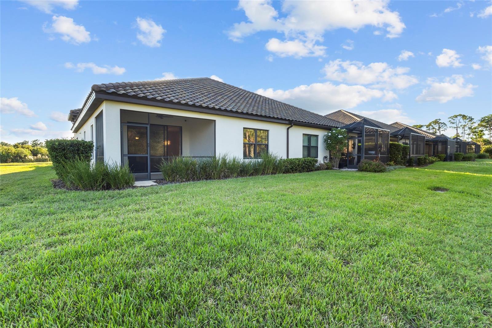 Image 24 of 64 For 220 Sarezzo Circle