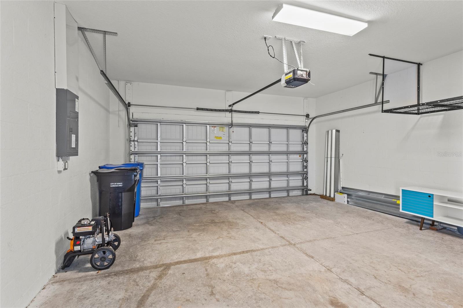 Image 36 of 64 For 220 Sarezzo Circle