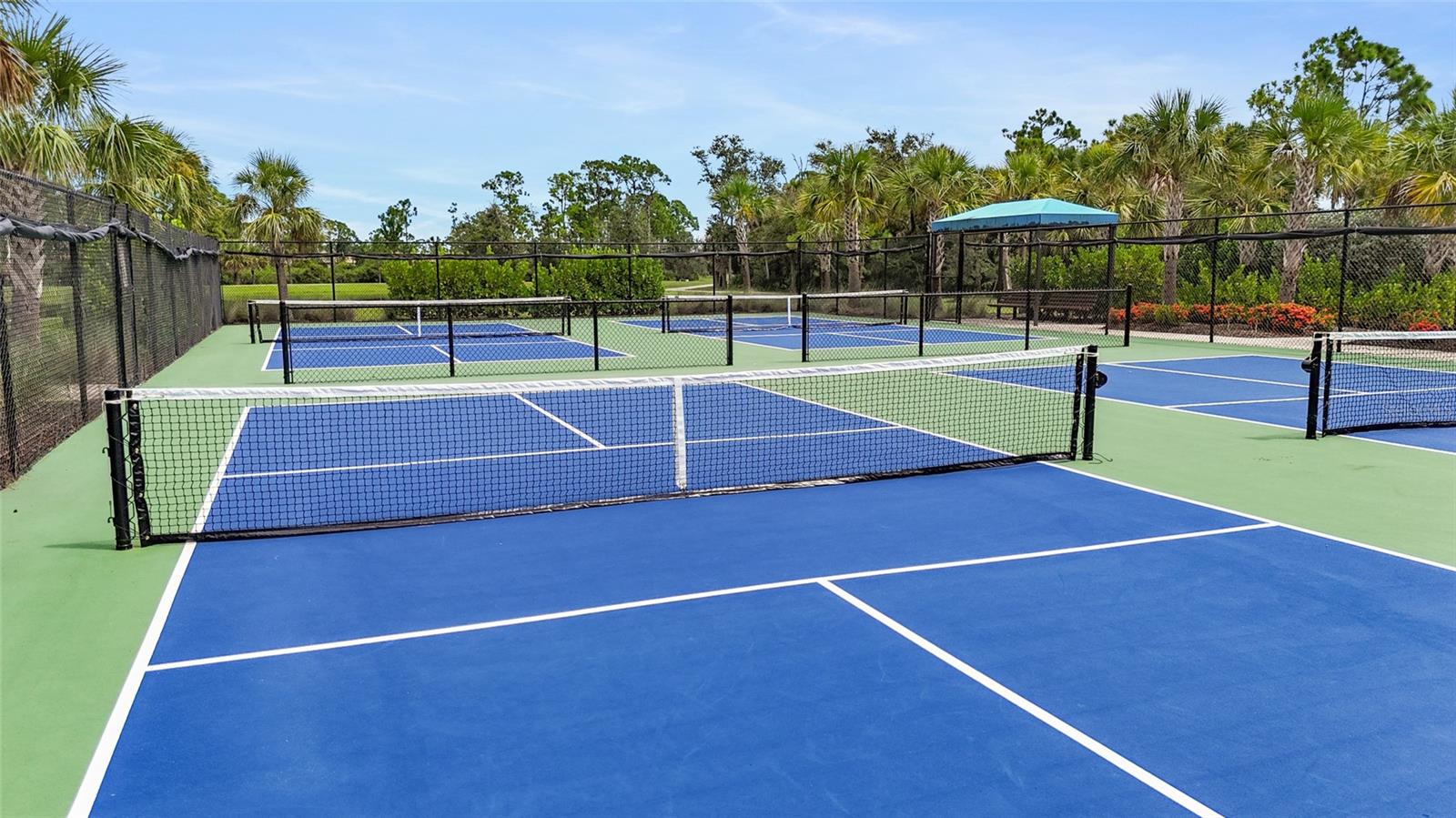 Image 44 of 64 For 220 Sarezzo Circle