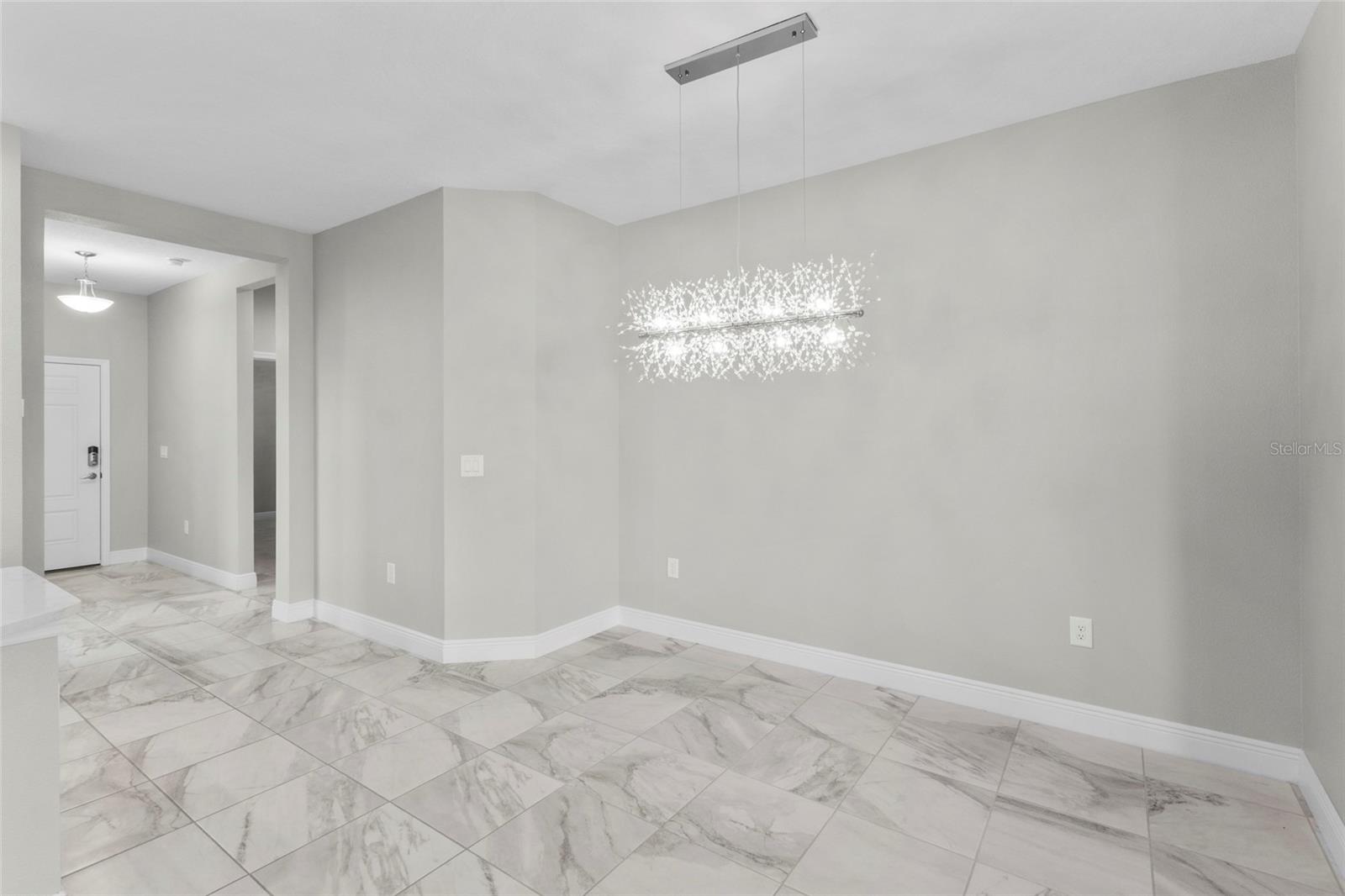 Image 7 of 64 For 220 Sarezzo Circle