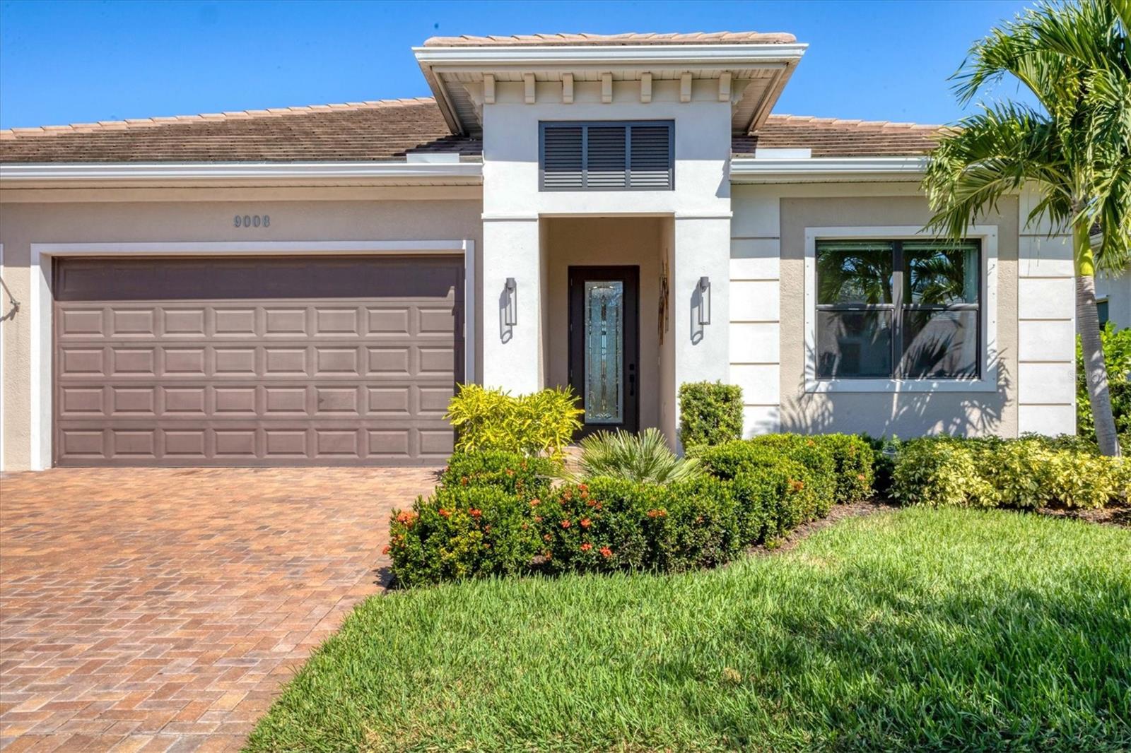 Image 36 of 64 For 9008 Bernini Place