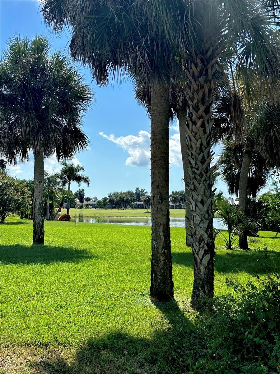 Image 14 of 47 For 1 Clubhouse Road