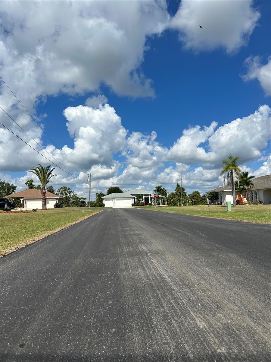 Image 15 of 47 For 1 Clubhouse Road