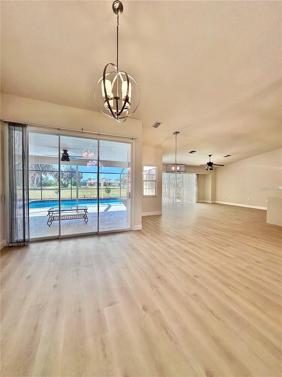 Image 33 of 47 For 1 Clubhouse Road