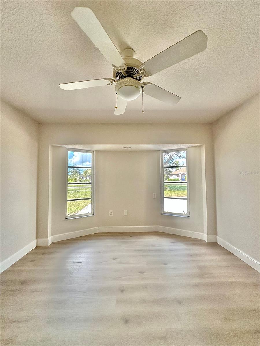 Image 39 of 47 For 1 Clubhouse Road