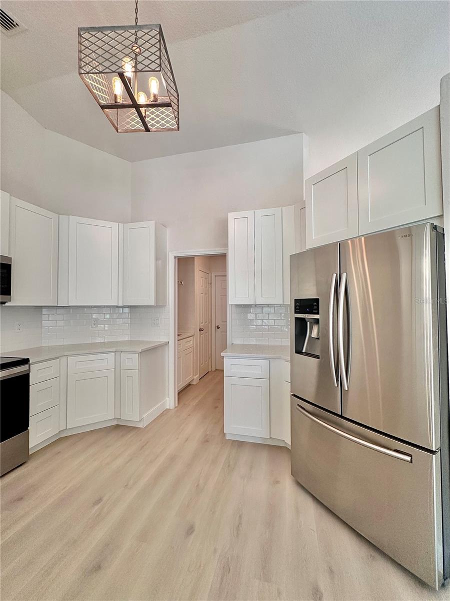 Image 42 of 47 For 1 Clubhouse Road