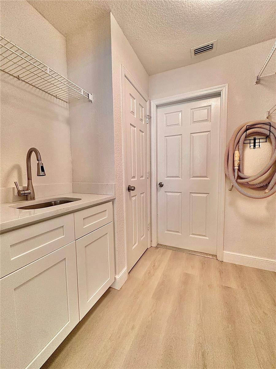 Image 44 of 47 For 1 Clubhouse Road