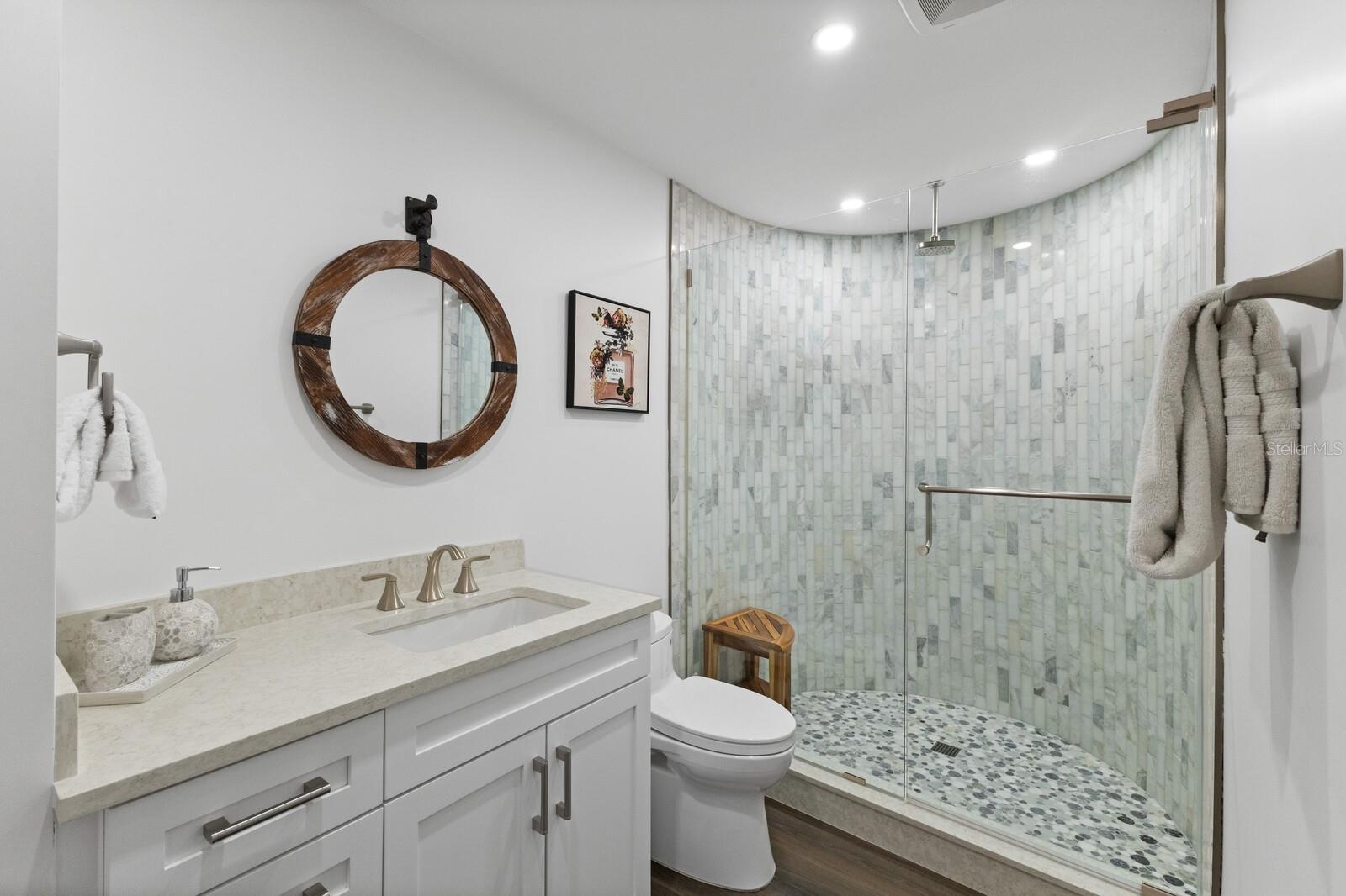 Image 57 of 84 For 201 Harbor Drive