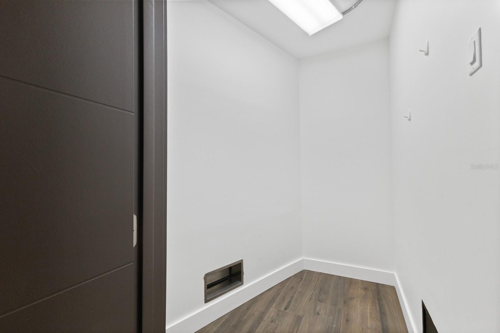 Image 69 of 84 For 201 Harbor Drive