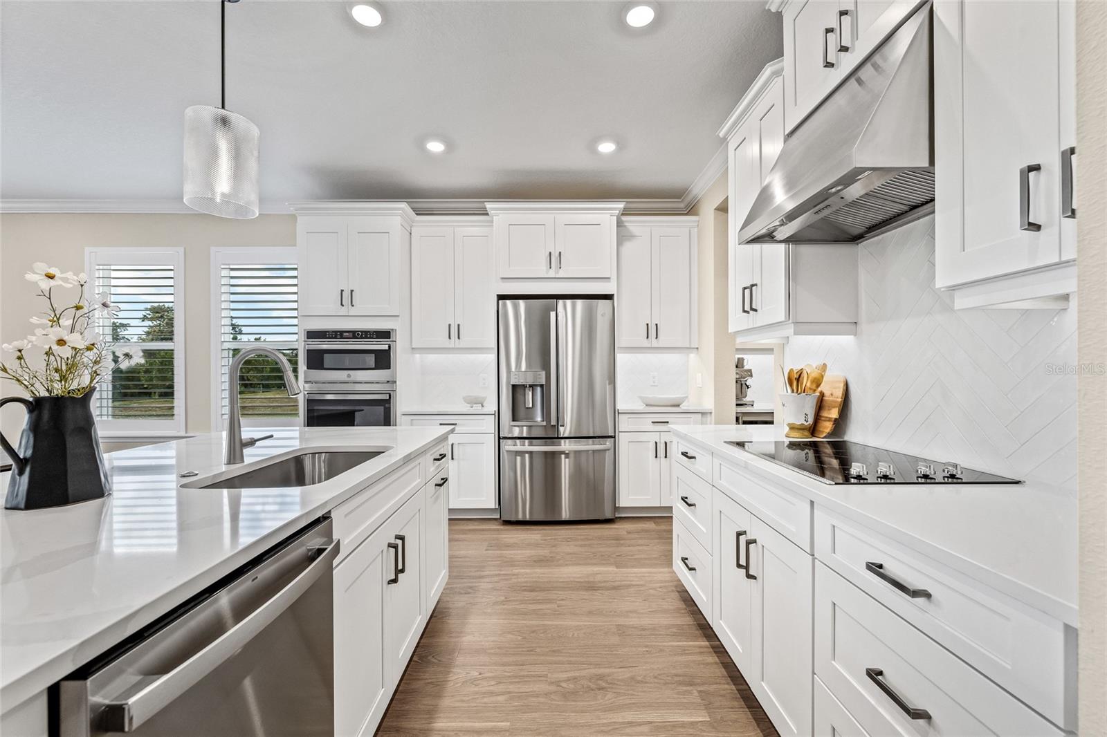 Image 10 of 58 For 15537 Foxtail Lane