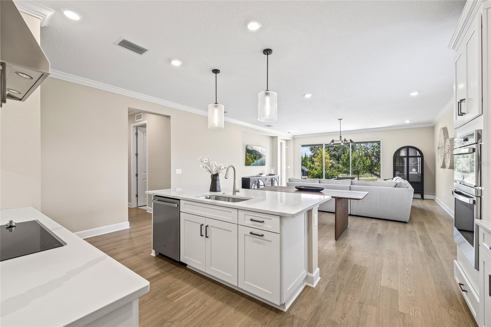 Image 19 of 58 For 15537 Foxtail Lane