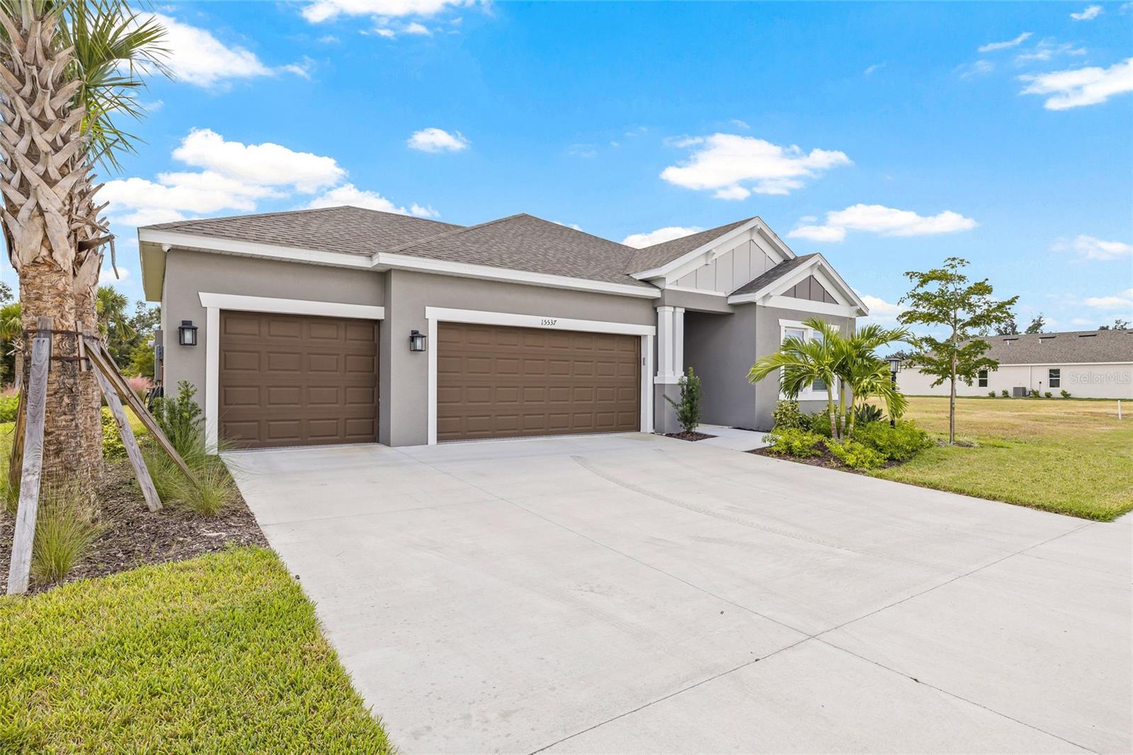 Image 2 of 58 For 15537 Foxtail Lane