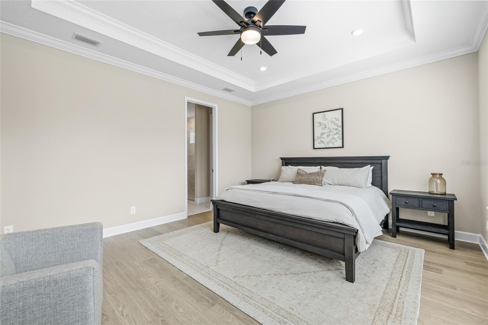 Image 32 of 58 For 15537 Foxtail Lane