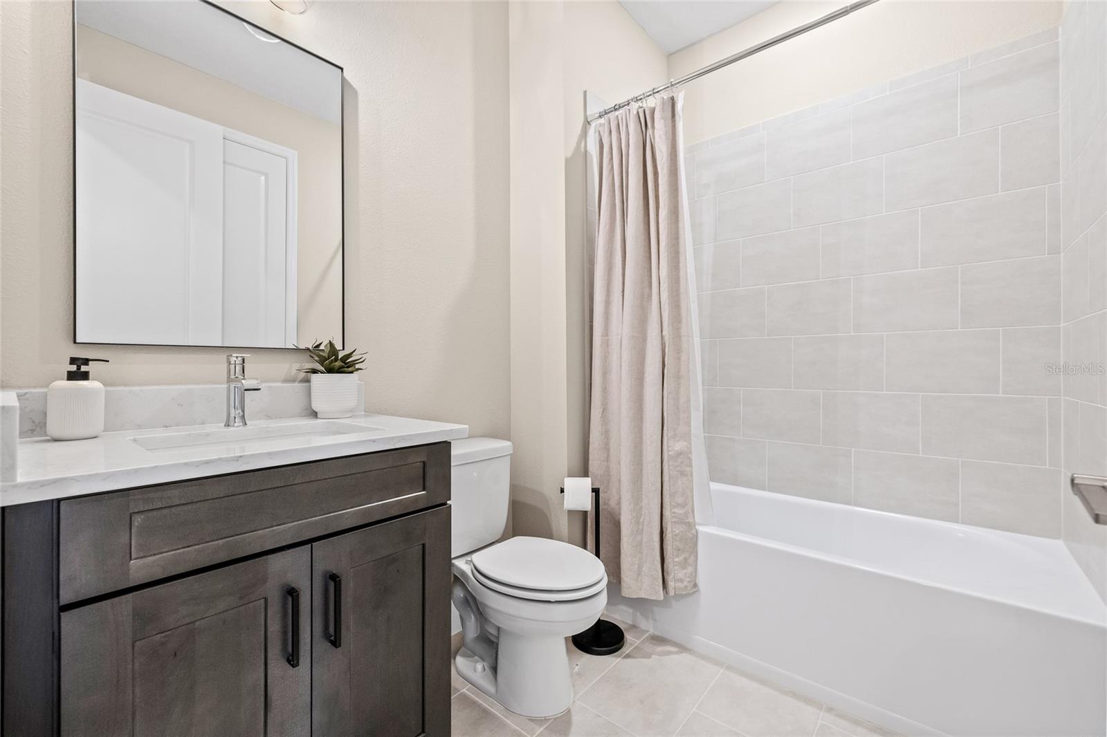 Image 43 of 58 For 15537 Foxtail Lane